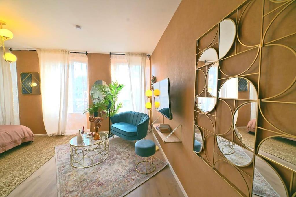 Luxury Room Jacuzzi Centre Ville Haut De Gamme Mulhouse Exterior photo